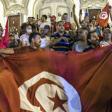 Tunis u krizi zbog politike sve autoritarnijeg predsednika i pred kolapsom privrede 7