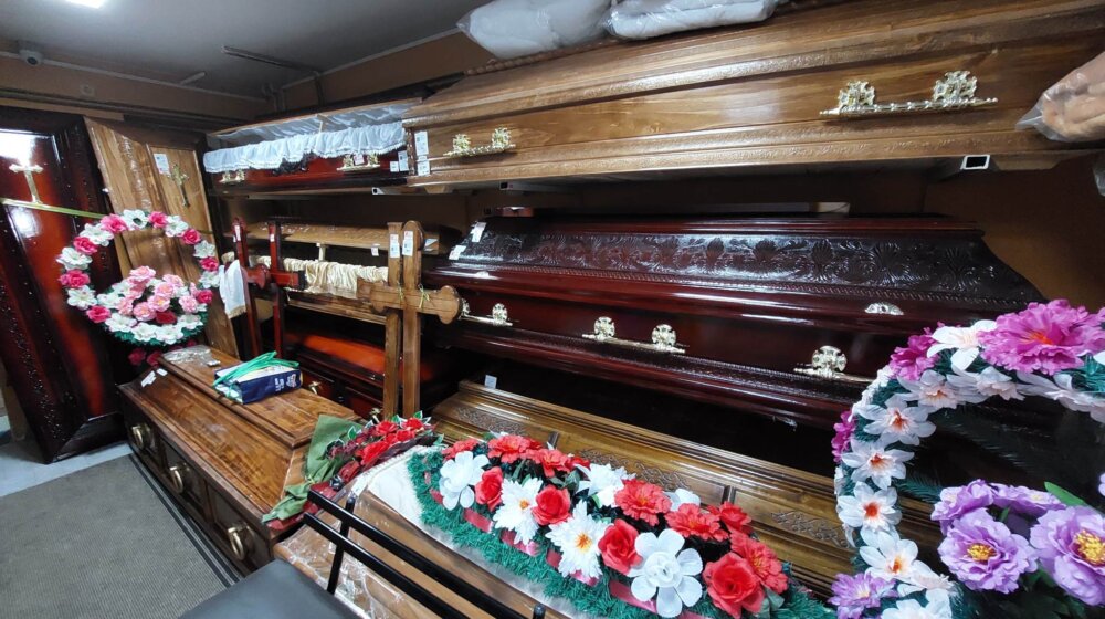 Grupa građana "1 od 5 miliona" upitala Šapića kako je moguće da "Pogrebne usluge" posluju sa gubitkom 1