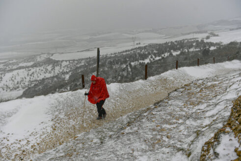 (FOTO) Rekordne snežne padavine na Balearskim ostrvima i ledena hladnoća u Španiji 5