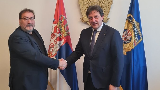 Šta znače brojni sastanci poslanika Bulatovića sa ministrima? 1