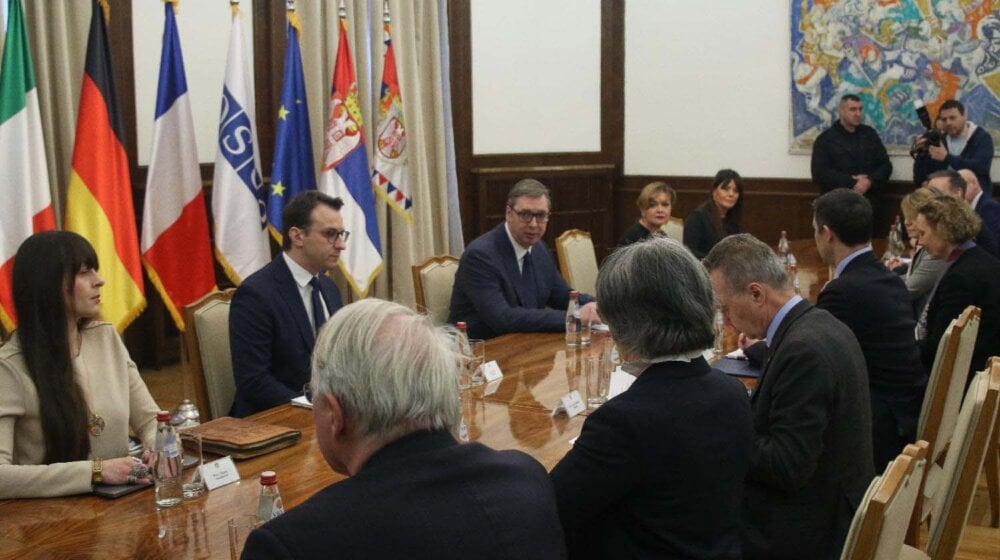 Vučić sutra na sastanku sa ambasadorima Kvinte 1