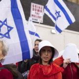 Stotine ljudi protestovale tokom Netanjahuove posete Londonu 11
