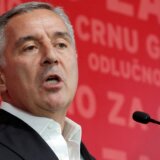 Crna Gora, politika i izbori: Predsednik Milo Đukanović raspustio Skupštinu 14