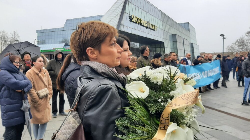 U Zrenjaninu obeležena godišnjica ubistva Đinđića: Promene su moguće, poručeno sa skupa 1