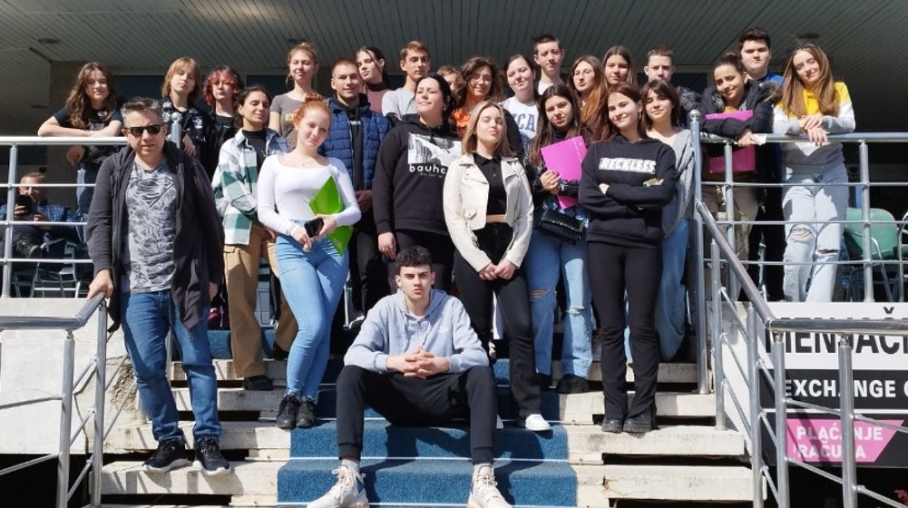 Mladi u pokretu: Učenici iz regiona u Zaječaru predstavili svoje projekte 1