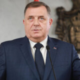 Dodik: Šmitova odluka neće se primenjivati u RS 9