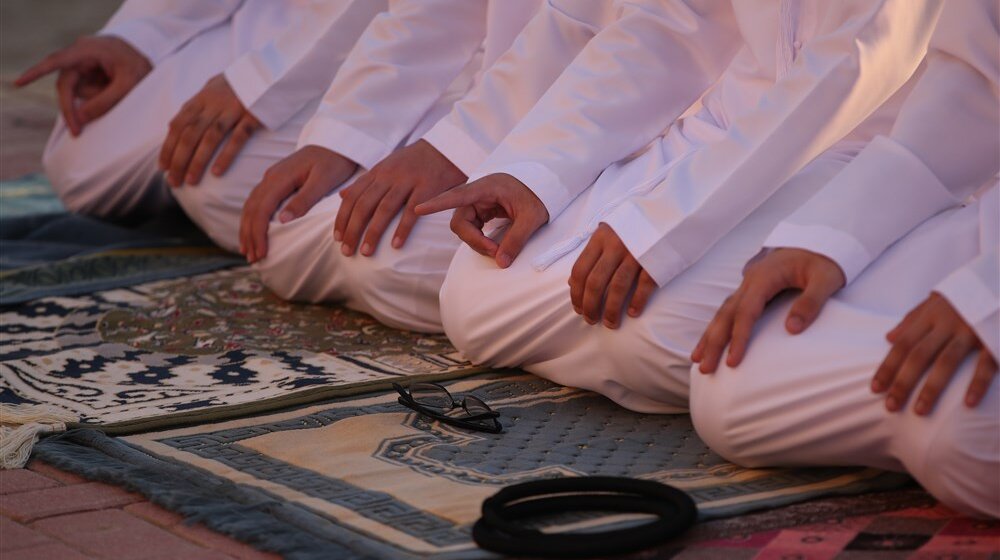 Muslimani u svetu slave Ramazanski bajram 1