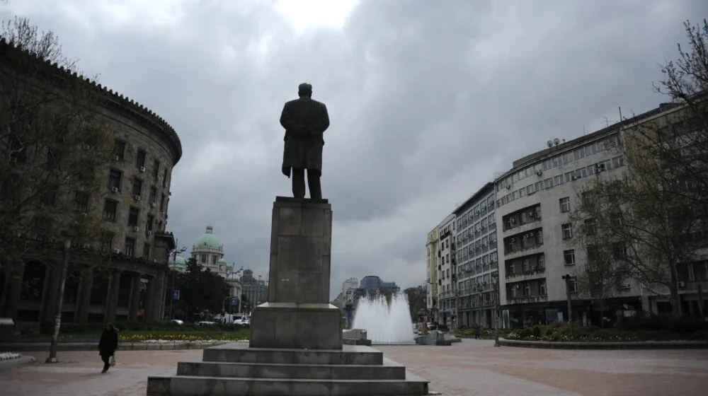 Otvoren obnovljeni Trg Nikole Pašića 10