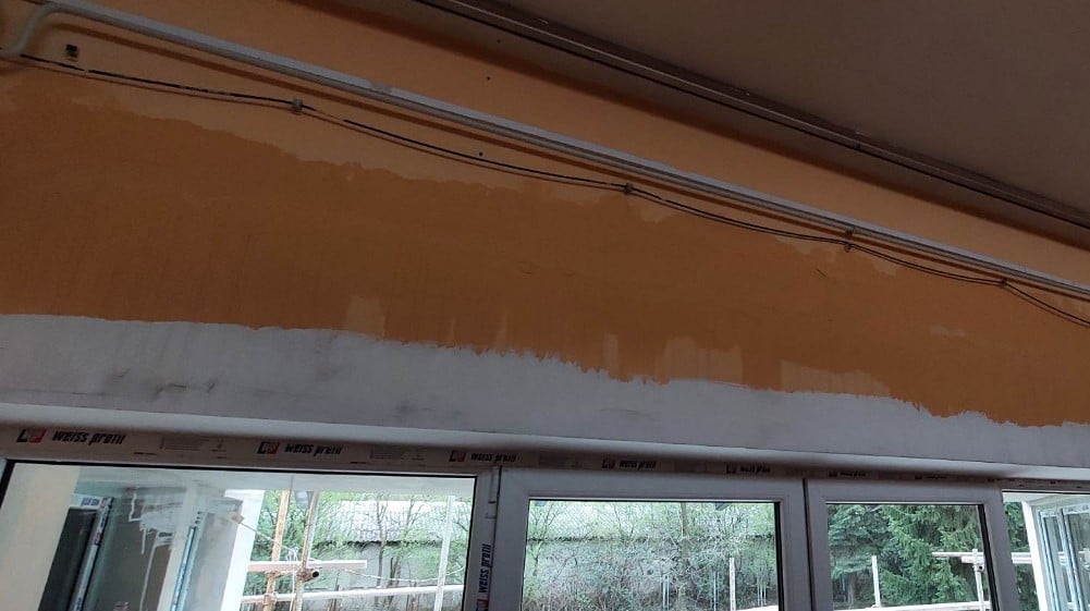Prokišnjava krov, a zidovi i plafoni su mokri: Problemi prilikom rekonstrukcije vrtića u Zaječaru 4