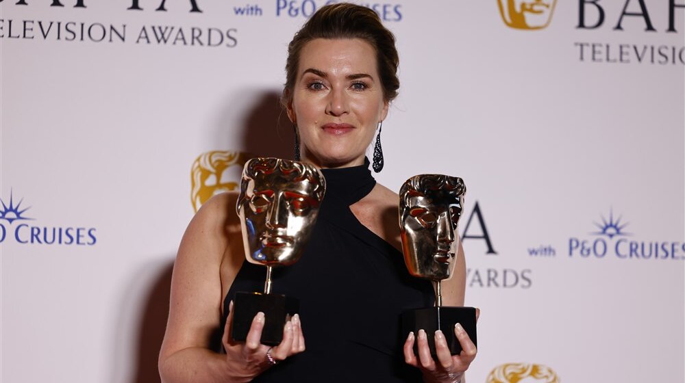 „Kad bih mogla da je presečem napola, drugu polovinu bih dala ćerki": Kejt Vinslet osvojila prvu BAFTA nagradu u karijeri 1