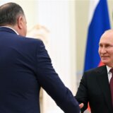 “Svako ko Dodika smatra saveznikom na putu ka EU je politički idiot”: Sagovornici Danasa o poseti predsednika RS Belorusiji i Rusiji 10