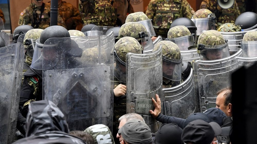 Srbin iz Zvečana osuđen na osam meseci zatvora i kaznu od 10.000 evra 1