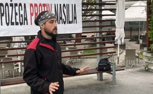 Protest u Požegi: Dogovoreno formiranje lokalnog tima za borbu protiv nasilja (FOTO) 3