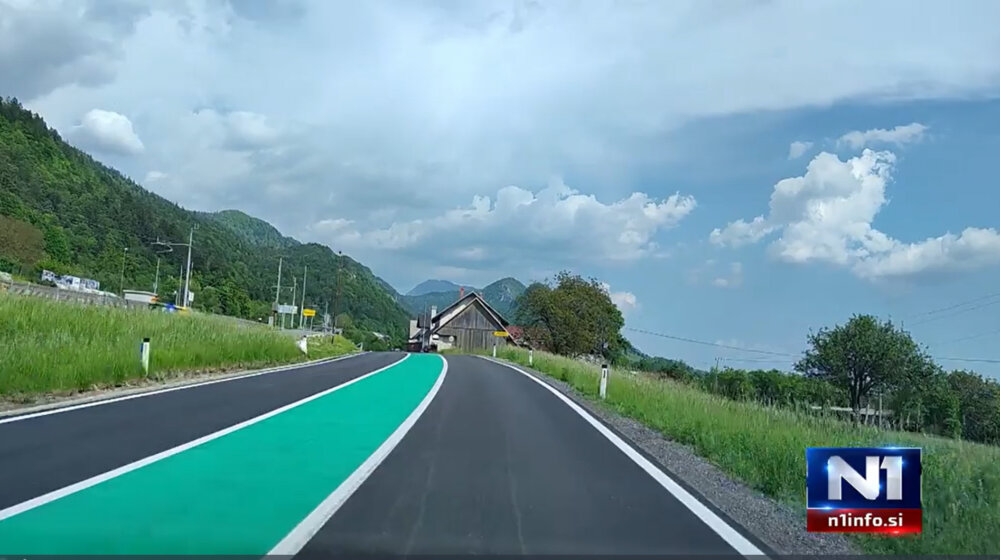 Zelene pruge pojavile se na putevima u Sloveniji: Šta znače? 1