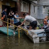 Rusija i Ukrajina: Evakuacija iz poplavljenog Hersona se nastavlja uprkos granatiranju, opasnost od plutajućih mina 6