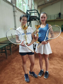 Za dva meseca napredovala na rang listi više od 600 mesta: Teniserka Ena Ilić iz Kragujevca državna prvakinja u uzrastu do 14 godina 7