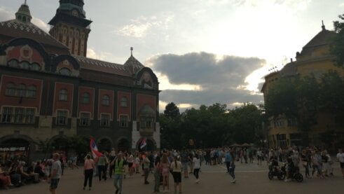 Održan prvi protest “Subotica protiv nasilja”: Subotičani imali i lokalne zahteve 28