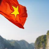 Vijetnam: Najmanje 10 osoba poginulo u požaru u višespratnoj stambenoj zgradi u Hanoju 15