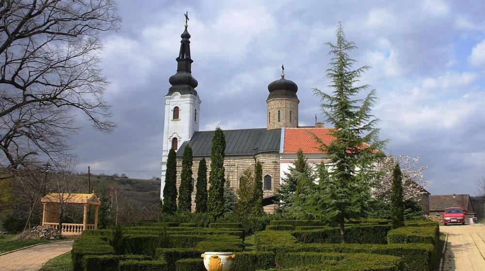 Turistička organizacija Sremske Mitrovice organizuje besplatan obilazak fruškogorskih manastira 1