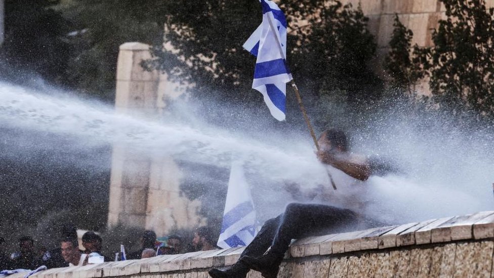 Water cannon fired at protester