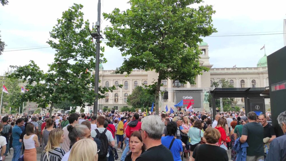 (FOTO, VIDEO) Kako je izgledao deveti protest „Srbija protiv nasilja“ 5