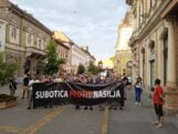 “Nećemo dozvoliti da nasilje definiše našu budućnost”: Održan treći protest “Srbija protiv nasilja” u Subotici 17