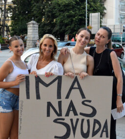 Studentkinja Mia Purić na protestu u Užicu: Protesti su prvi korak u rešavanju svih naših problema 4