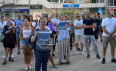 Studentkinja Mia Purić na protestu u Užicu: Protesti su prvi korak u rešavanju svih naših problema 5
