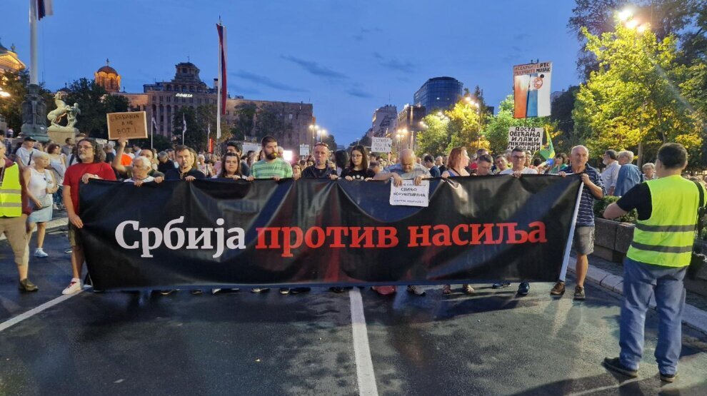 „Medijskom turom“ kroz Beograd: Kako je izgledao dvanaesti protest „Srbija protiv nasilja“ (FOTO) 2