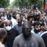 U Parizu 2.000 ljudi na skupu protiv policijskog nasilja, uprkos zabrani (FOTO) 4