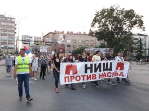 Na petom protestu “Srbija protiv nasilja” u Nišu blokiran Bulevar Nemanjića 3
