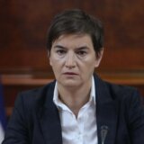 Meša negativne vesti i neutralno izveštavanje: Premijerka ponovo brojala loše tekstove po Vučića, dok se "predsednik bori za KiM" 7