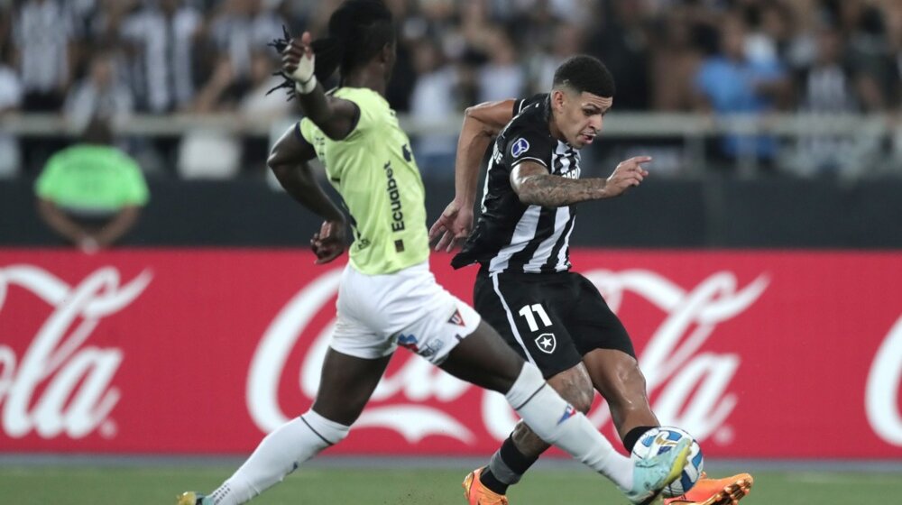 Na „Niltonu Santosu” 11 od 11: I Dijego Kosta gura Botafogo ka rekordu brazilskog prvenstva (VIDEO) 1
