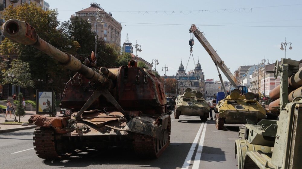 ruski tenkovi u kijevu