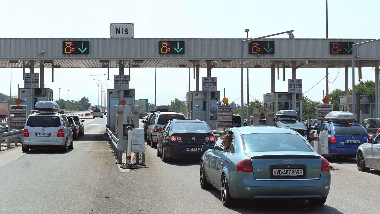 Otkazan štrajk upozorenja u JP Putevi Srbije, naplatne stanice sutra rade normalno