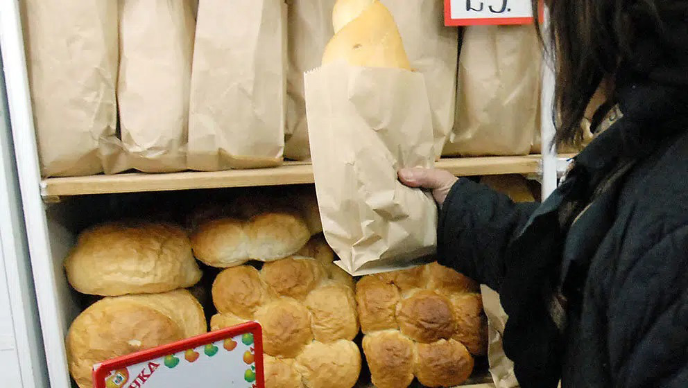 Vlada zadržala maksimalnu cenu hleba - 54 dinara 1