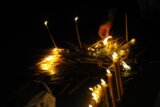 Građani pale sveće ispred Hrama Svetog Save za Srbe poginule u Banjskoj (FOTO) 6