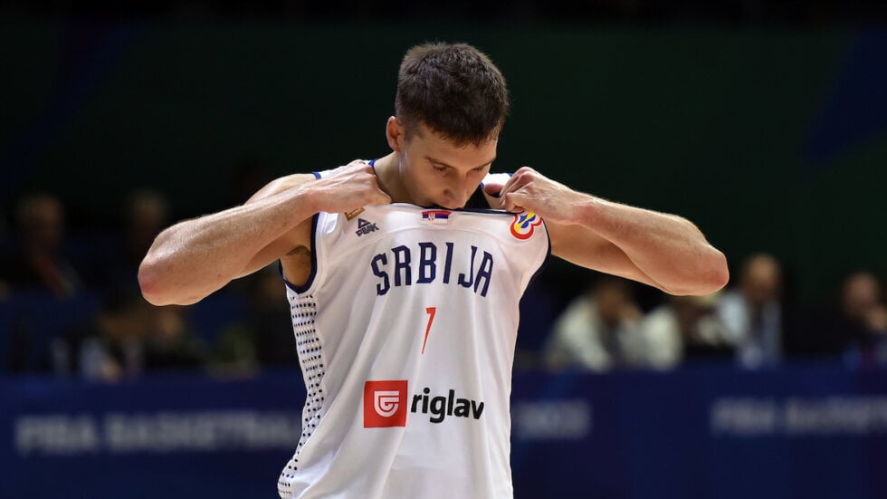 La Serbia guida con 16 punti, poi perde contro l’Italia: “Orlovi” ora può restare senza posto ai quarti di finale del Mundobasket – Sport