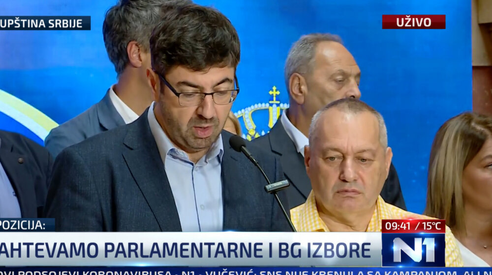Opozicija traži parlamentarne i beogradske izbore: Dok ne dobije odgovor od Vučića blokira sednicu parlamenta 1