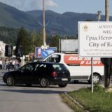 "Granica postoji" - blokade u BiH: Stihovima vladike Velimirovića "Srpski nacionalizam" završen skup 6
