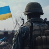 "Imam 66 godina i nikad se više tamo neću vratiti": Reporteri DW pratili ukrajinsku policiju koja evakuiše stanovnike 5
