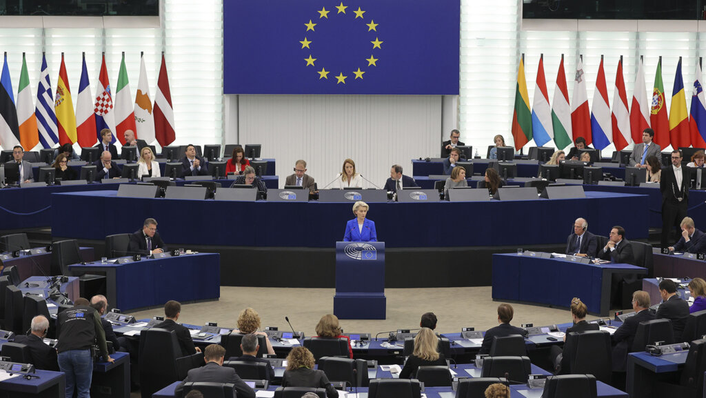 "Berlin će taj zahtev staviti na sto, pred Vučića": Diplomatski izvor Danasa o rezoluciji Evropskog parlamenta 1