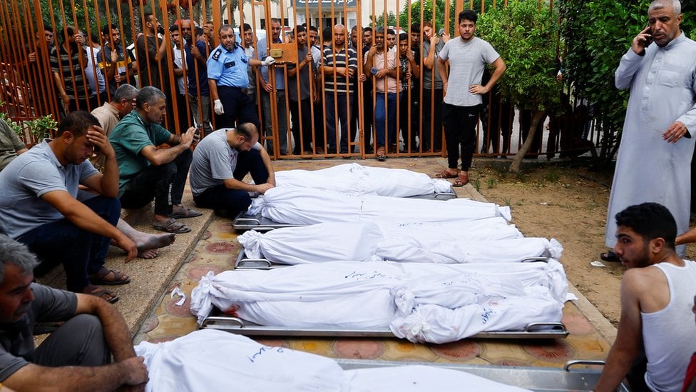 Gaza, vazdušni napadi na Gazu, sahrana poginulih Palestinaca