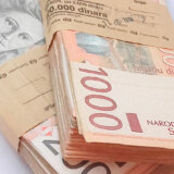 Prosečna plata u januaru 95.836 dinara 1