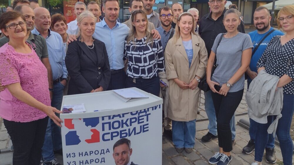 Naredne nedelje ćemo saopštiti građanima kako ćemo nastupiti na izborima, poručio Miroslav Aleksić u Kragujevcu 1