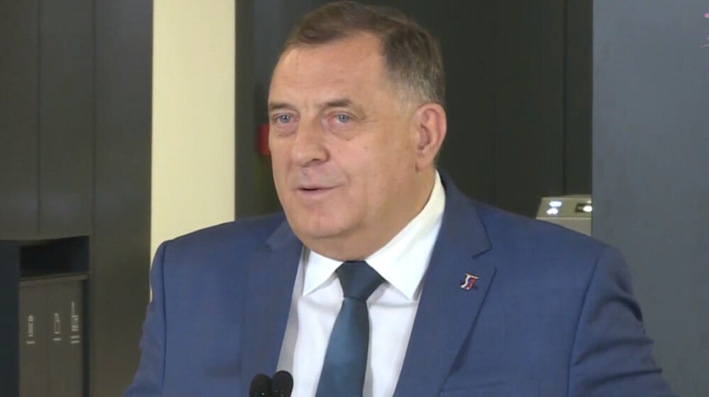 Vučić se obratio Dodiku na otvaranju zgrade Prokopa: Čuo sam za sankcije, pričaćemo posle... 1