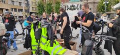 Protest vozača trotineta: Traže da se zelenim trakama obeleže ulice za vožnju (FOTO,VIDEO) 9