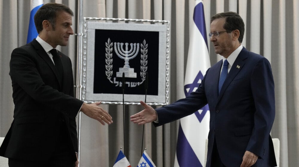 Predsednik Makron u Izraelu: Naš prvi cilj je oslobađanje talaca 1