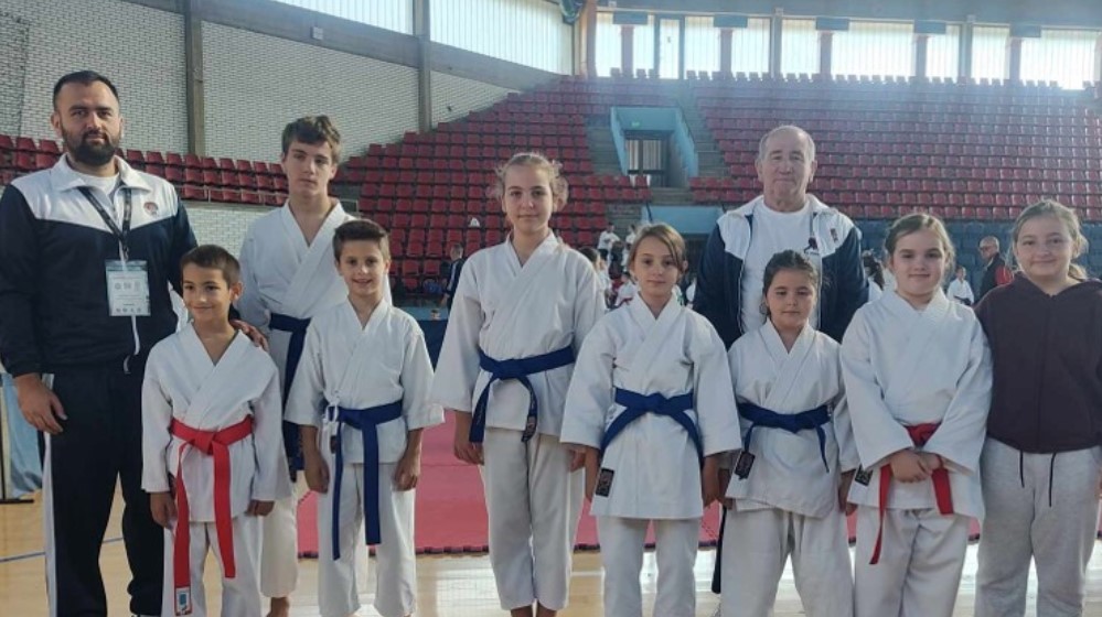 Zaječarci odlični na karate turniru u Boru, osvojili dve zlatne i pet bronzanih medalja 1