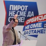 Aleksandar Vučić poručuje s izbornog mitinga u Smederevu: Glasa se za i protiv mene 1